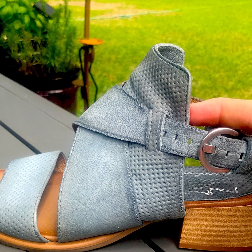 Mix Mooz blue grey sandal
